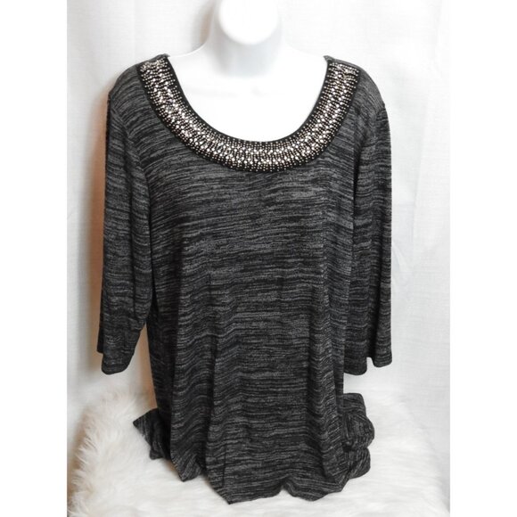 Women's Plus Size Knit Top Black Gray Beaded Neck La Vanya Sz 2X Sweater Soft - Picture 1 of 9